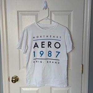 White Aeropostale T-shirt
